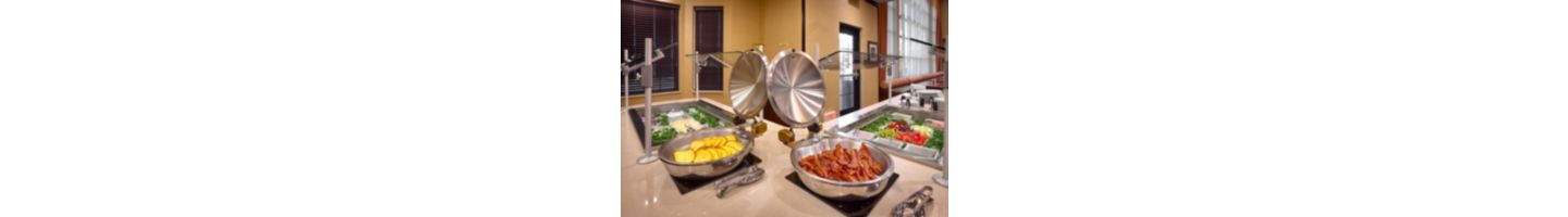 Start your day off right with our hot breakfast served daily starting at 6:30am - 9:30am Monday - Friday and 7:30am - 10:30am Saturday & Sunday. 